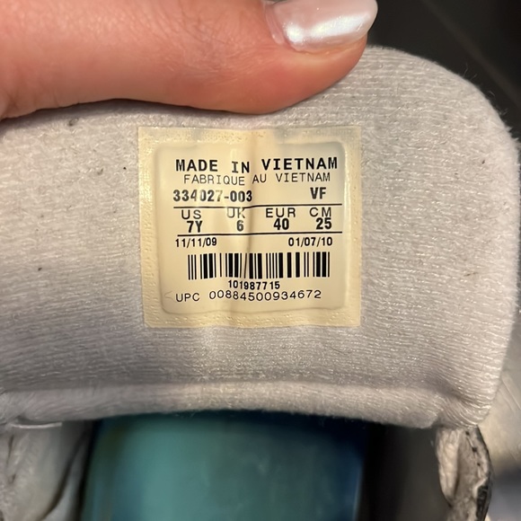 Retro Nike 6.0 (2005 edition) Sneakers- Red White Black And Grey - Picture 5 of 6